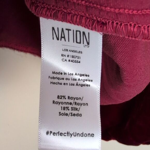 Nation LTD Los Angeles Burgundy Velvet Balloon Sleeve Top Size L - Picture 8 of 11